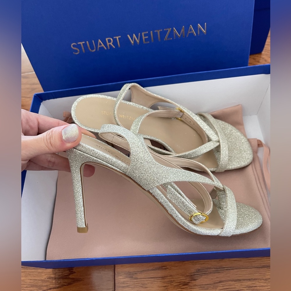 Stuart Weitzman heel